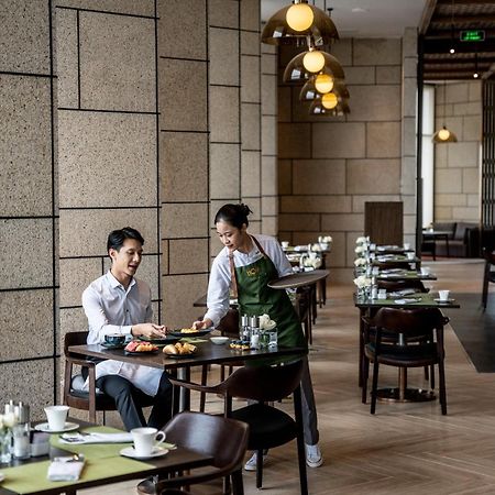 Crowne Plaza Vinh Yen City Centre By Ihg Esterno foto