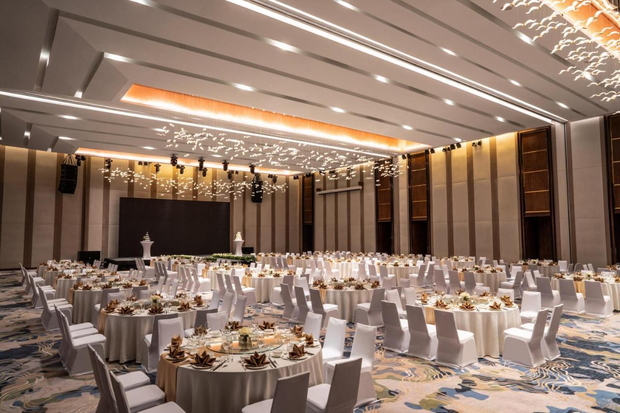 Crowne Plaza Vinh Yen City Centre By Ihg Esterno foto