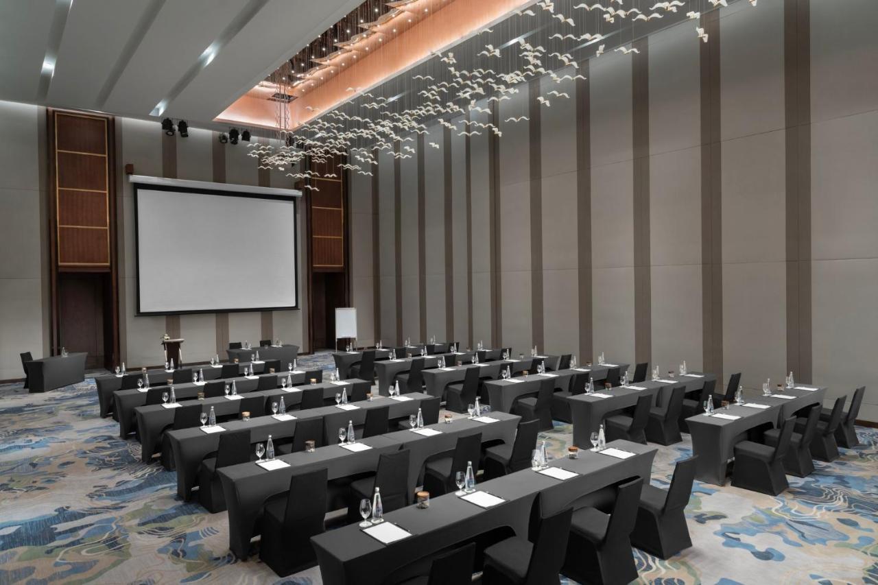 Crowne Plaza Vinh Yen City Centre By Ihg Esterno foto