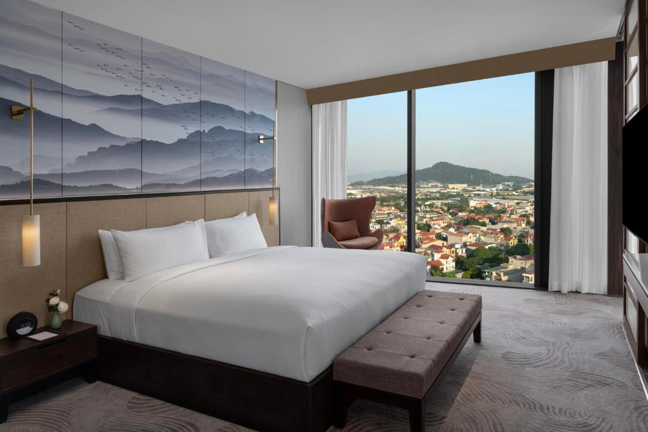 Crowne Plaza Vinh Yen City Centre By Ihg Esterno foto