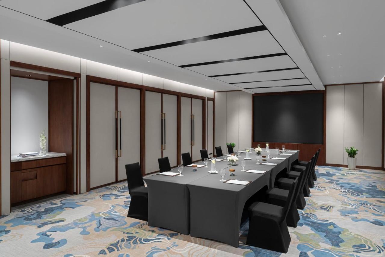 Crowne Plaza Vinh Yen City Centre By Ihg Esterno foto