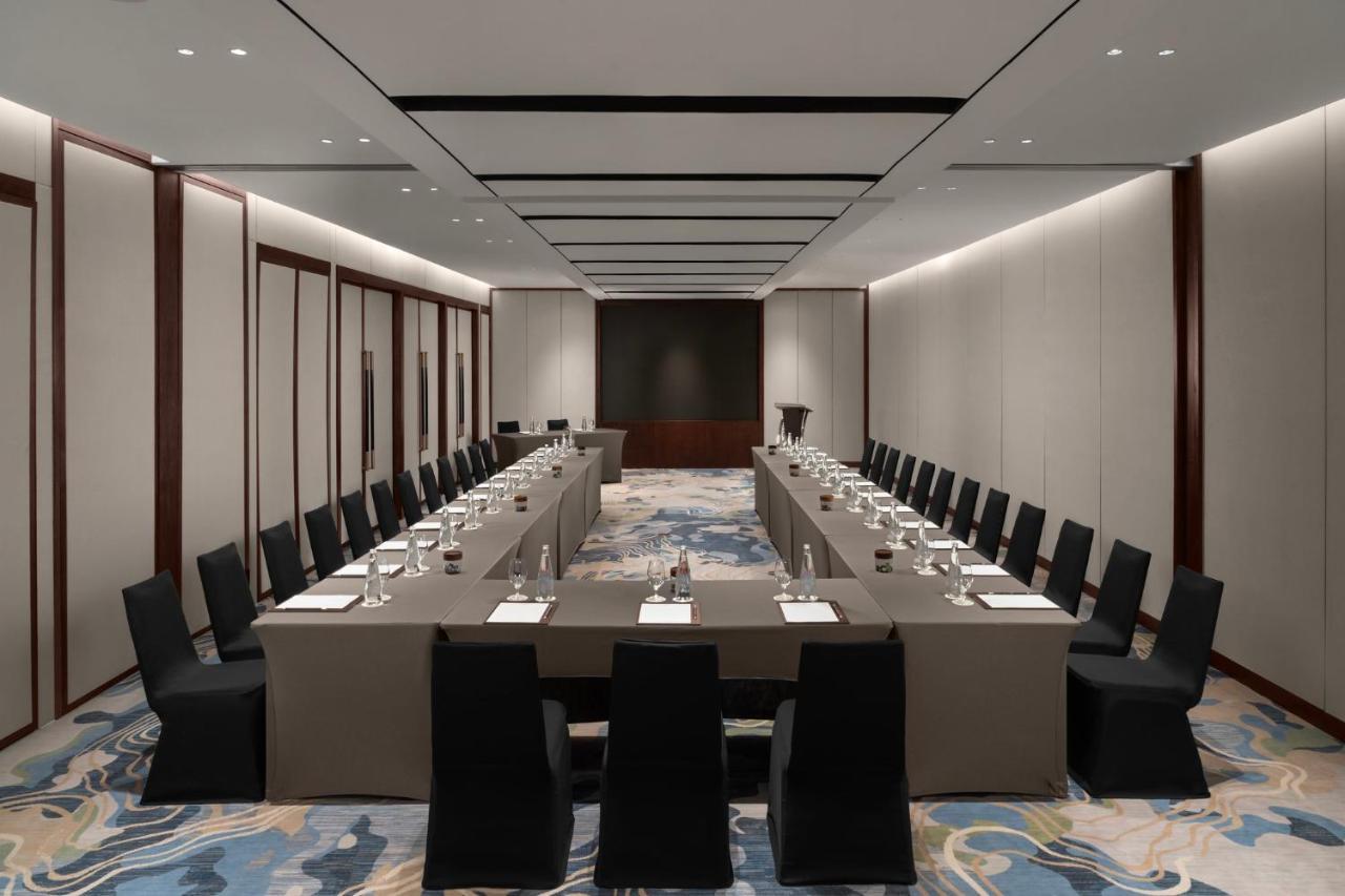 Crowne Plaza Vinh Yen City Centre By Ihg Esterno foto