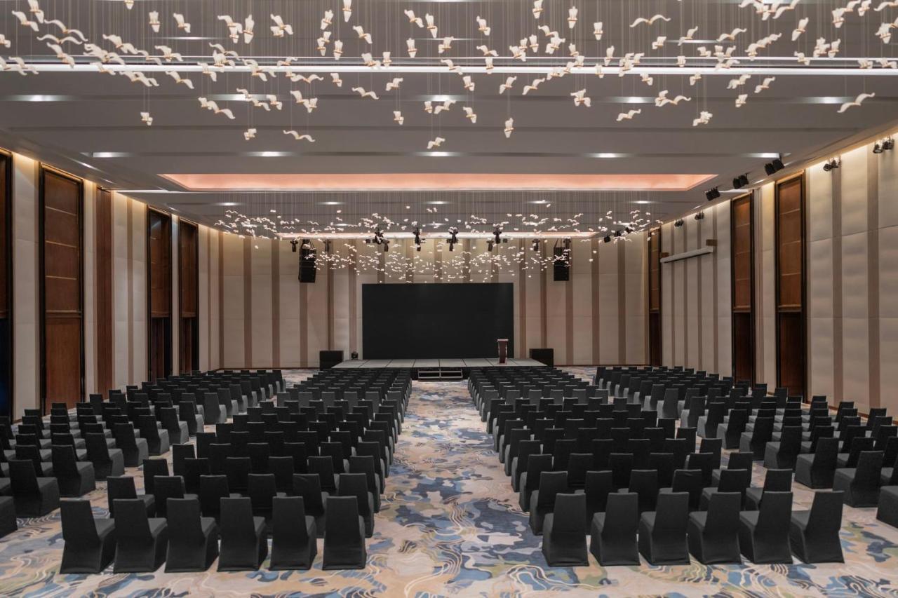 Crowne Plaza Vinh Yen City Centre By Ihg Esterno foto