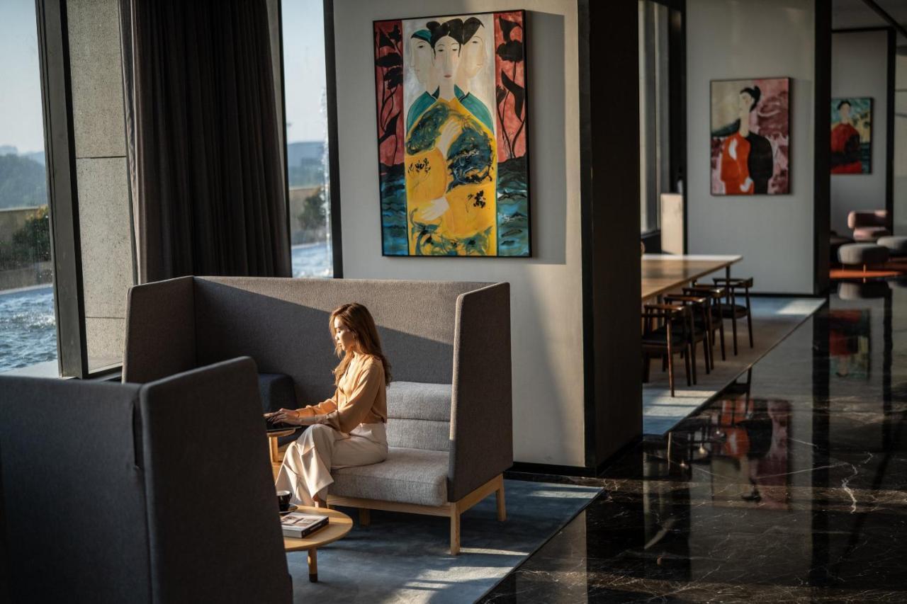 Crowne Plaza Vinh Yen City Centre By Ihg Esterno foto