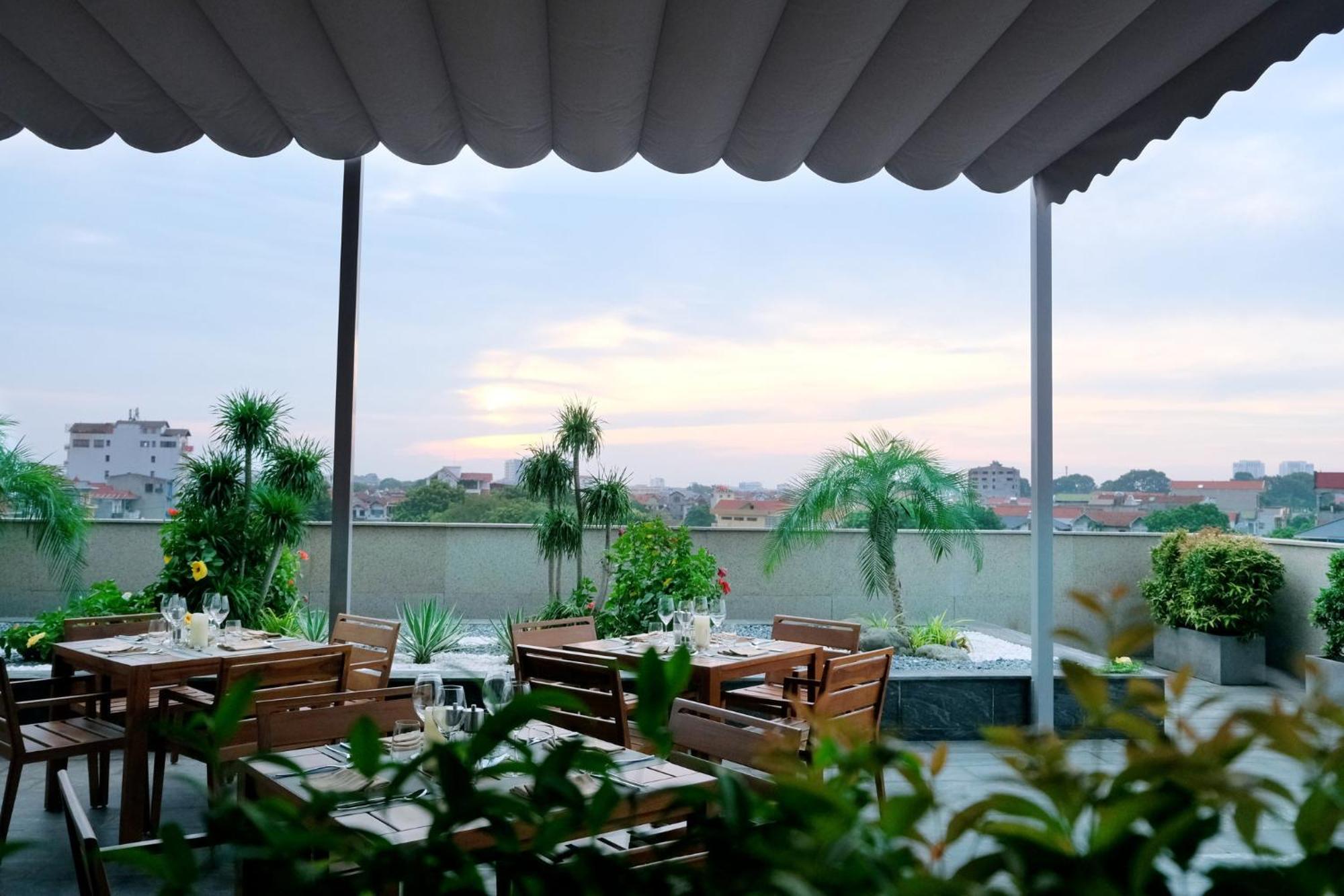 Crowne Plaza Vinh Yen City Centre By Ihg Esterno foto